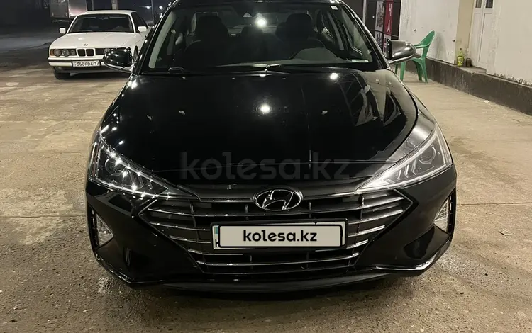 Hyundai Elantra 2019 годаfor8 100 000 тг. в Шымкент