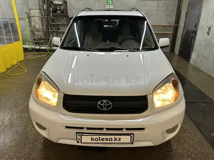 Toyota RAV4 2004 года за 5 700 000 тг. в Астана – фото 32