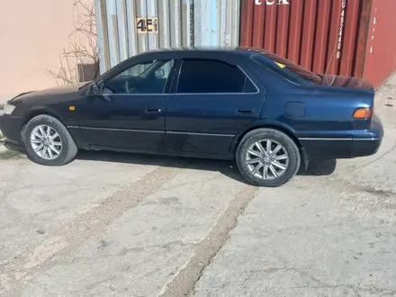 Toyota Camry 2000 года за 4 000 000 тг. в Актау – фото 3