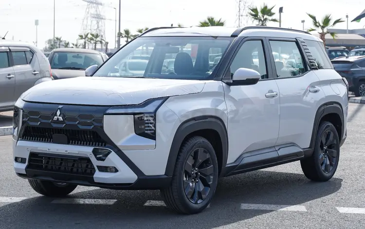 Mitsubishi Destinator 2026 года за 10 000 380 тг. в Алматы