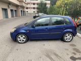 Ford Fiesta 2006 года за 1 500 000 тг. в Астана – фото 2