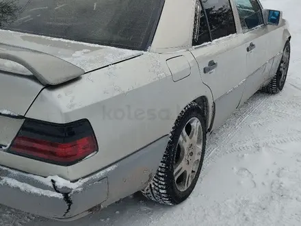 Mercedes-Benz E 230 1990 года за 1 600 000 тг. в Астана – фото 5