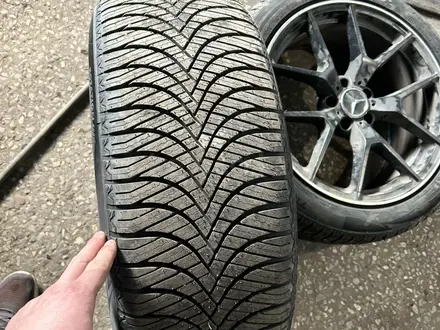 Trazano 245/45 R19 комплект 4 шт за 110 000 тг. в Караганда