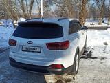 Kia Sorento 2015 годаfor9 700 000 тг. в Алматы – фото 2