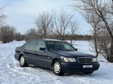 Mercedes-Benz S 500 1995 года за 5 500 000 тг. в Актобе – фото 4