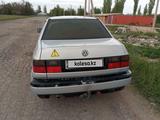 Volkswagen Vento 1993 года за 1 200 000 тг. в Тараз – фото 4