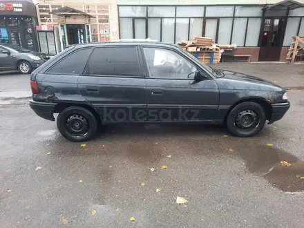 Opel Astra 1992 года за 550 000 тг. в Шымкент – фото 2