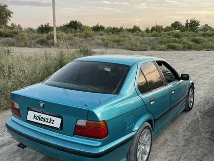 BMW 320 1992 года за 1 190 000 тг. в Атырау – фото 3