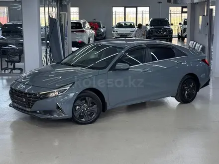 Hyundai Elantra 2021 года за 7 900 000 тг. в Шымкент