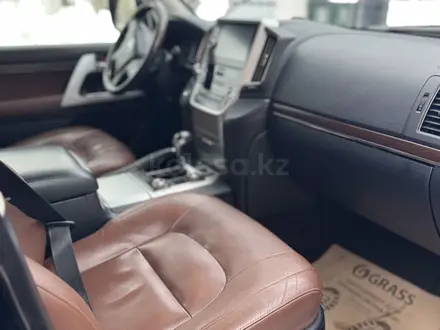 Toyota Land Cruiser 2016 года за 30 000 000 тг. в Астана – фото 13