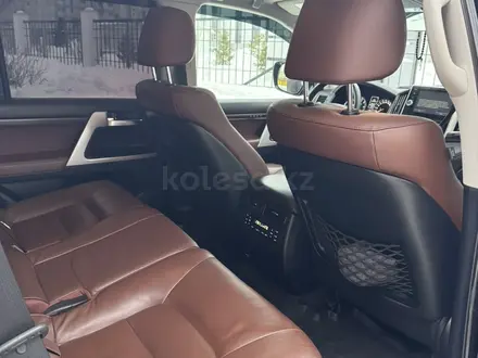 Toyota Land Cruiser 2016 года за 30 000 000 тг. в Астана – фото 15