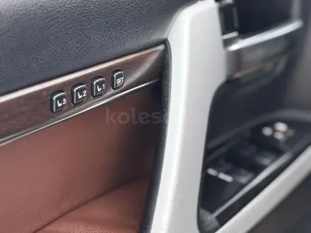 Toyota Land Cruiser 2016 года за 30 000 000 тг. в Астана – фото 19