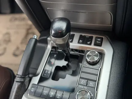 Toyota Land Cruiser 2016 года за 30 000 000 тг. в Астана – фото 26