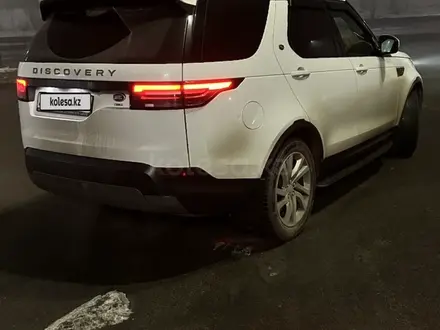 Land Rover Discovery 2018 года за 27 500 000 тг. в Алматы – фото 4