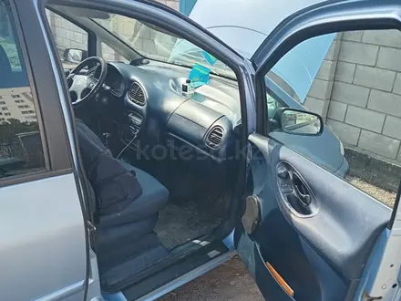 Volkswagen Sharan 1997 года за 3 300 000 тг. в Уральск – фото 6