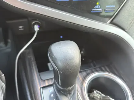 Toyota Camry 2018 года за 11 000 000 тг. в Шымкент – фото 11