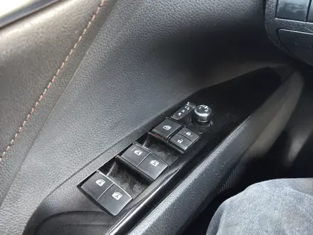 Toyota Camry 2018 года за 11 000 000 тг. в Шымкент – фото 12