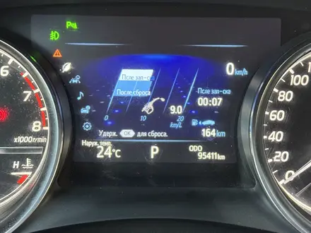 Toyota Camry 2018 года за 11 000 000 тг. в Шымкент – фото 9