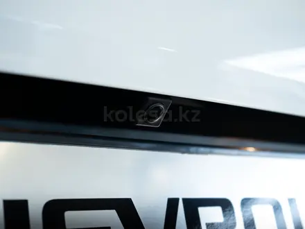 Chevrolet Tracker LT 1.2 2024 года за 10 240 000 тг. в Караганда – фото 5