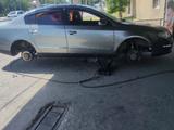 Volkswagen Passat 2006 года за 3 100 000 тг. в Шымкент – фото 5