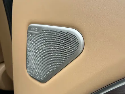 Land Rover Range Rover 2023 года за 85 000 000 тг. в Алматы – фото 13