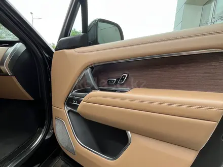 Land Rover Range Rover 2023 года за 85 000 000 тг. в Алматы – фото 9