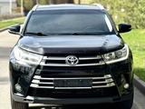 Toyota Highlander 2019 года за 21 000 000 тг. в Астана – фото 5