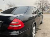 Mercedes-Benz E 320 2005 годаүшін4 600 000 тг. в Алматы – фото 2