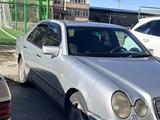 Mercedes-Benz E 280 1997 года за 2 000 000 тг. в Тараз – фото 4