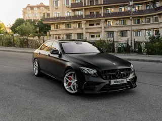 Mercedes-Benz E 43 AMG