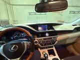 Lexus ES 300h 2013 года за 8 800 000 тг. в Актау