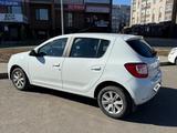 Renault Sandero 2020 года за 5 000 000 тг. в Актобе – фото 2