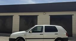 Volkswagen Golf 1994 года за 700 000 тг. в Тараз – фото 2