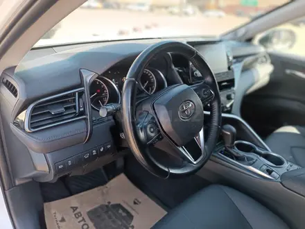 Toyota Camry 2022 года за 15 500 000 тг. в Алматы – фото 24