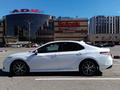 Toyota Camry 2022 года за 15 500 000 тг. в Алматы – фото 5