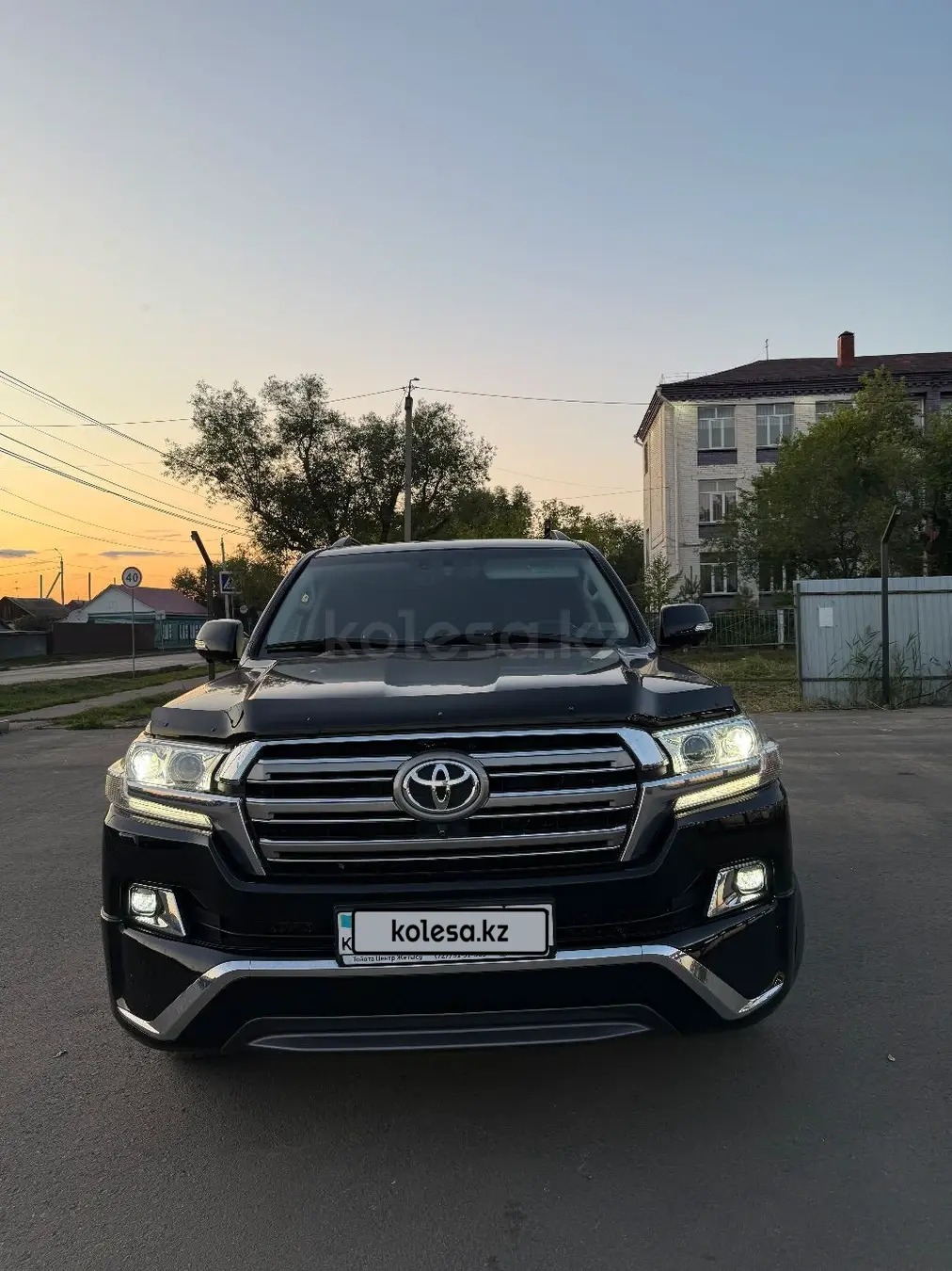 Toyota Land Cruiser, 2015