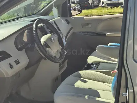 Toyota Sienna 2013 года за 12 000 000 тг. в Алматы – фото 6
