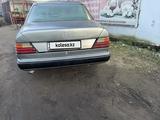 Mercedes-Benz E 230 1991 годаүшін880 000 тг. в Астана – фото 3