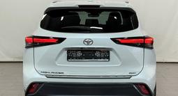 Toyota Highlander Luxe 2024 годаүшін31 900 000 тг. в Астана – фото 4