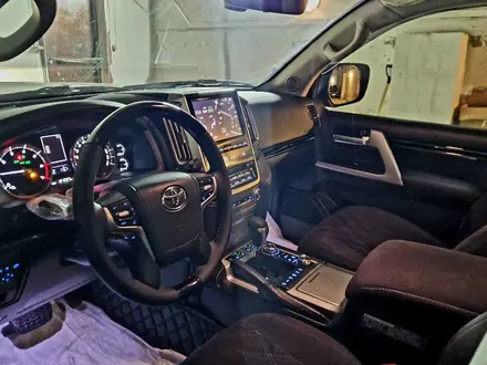 Toyota Land Cruiser 2016 года за 37 500 000 тг. в Караганда – фото 24