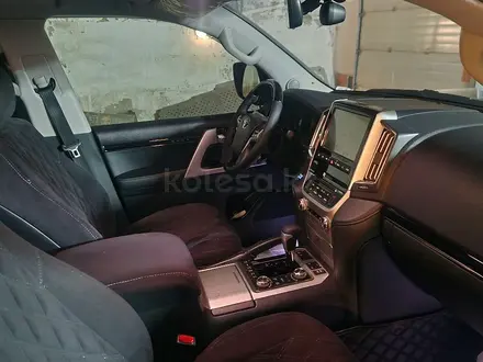 Toyota Land Cruiser 2016 года за 37 500 000 тг. в Караганда – фото 28