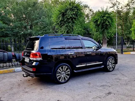 Toyota Land Cruiser 2016 года за 37 500 000 тг. в Караганда – фото 2