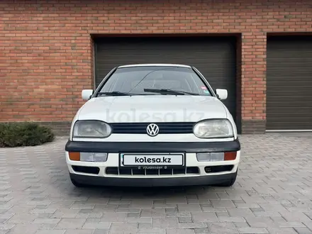 Volkswagen Golf 1993 года за 2 100 000 тг. в Тараз – фото 2