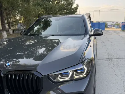 BMW X5 2022 года за 45 500 000 тг. в Костанай – фото 12