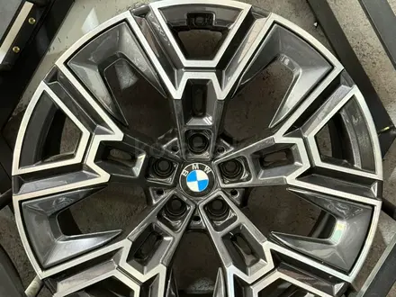 BMW 5 Series (G60 G61) — Легкосплавный колесный диск стиль за 5 055 тг. в Шымкент