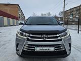 Toyota Highlander 2018 годаfor16 500 000 тг. в Алматы