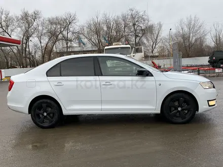 Skoda Rapid 2015 года за 5 500 000 тг. в Уральск – фото 8