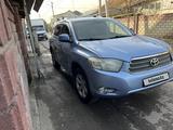 Toyota Highlander 2008 года за 10 500 000 тг. в Алматы – фото 2