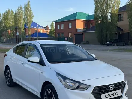 Hyundai Accent 2020 годаүшін7 490 000 тг. в Актобе – фото 4