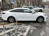 Hyundai Sonata 2021 года за 7 900 000 тг. в Алматы – фото 3
